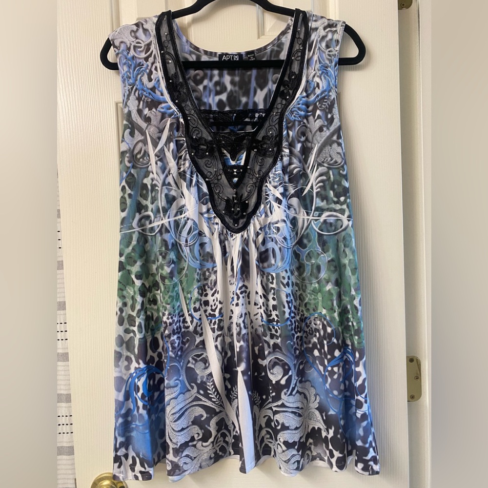 Apt 9 V-Neck Sleeveless Women's Tank Top Size 1X